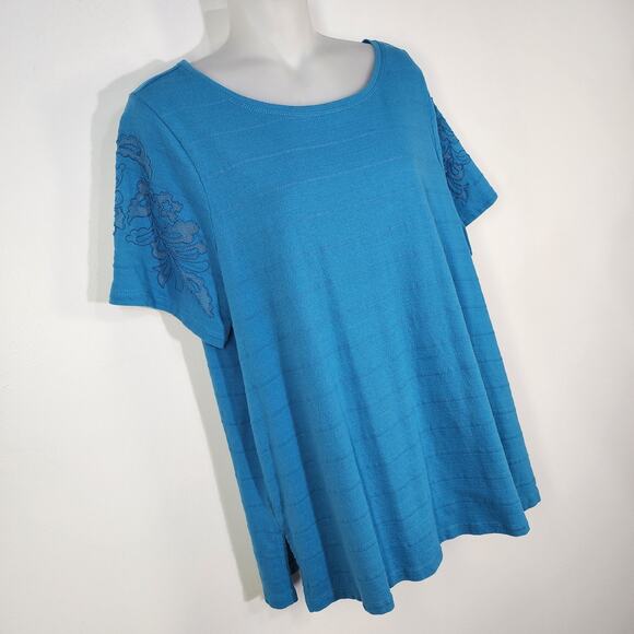 Soft Surroundings Top Large Ventana Tee Short Sleeve Embroidered Mesh Cut Out - Picture 5 of 10